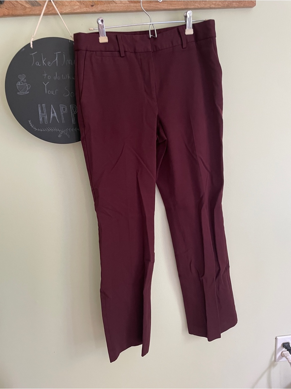 Women's Slim Dress Pants in Burgundy